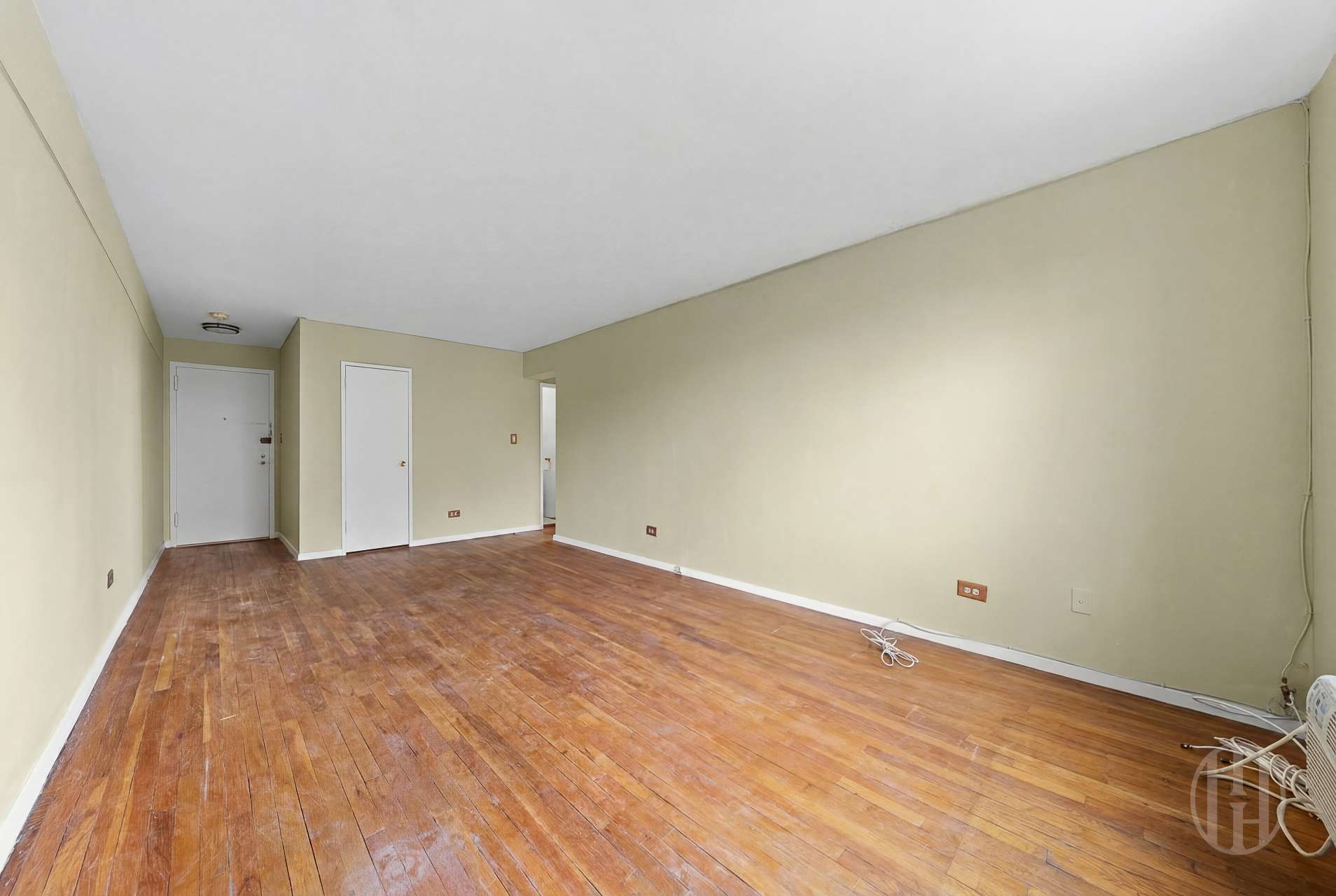 50-21 39th Place Sunnyside Queens NY 11104