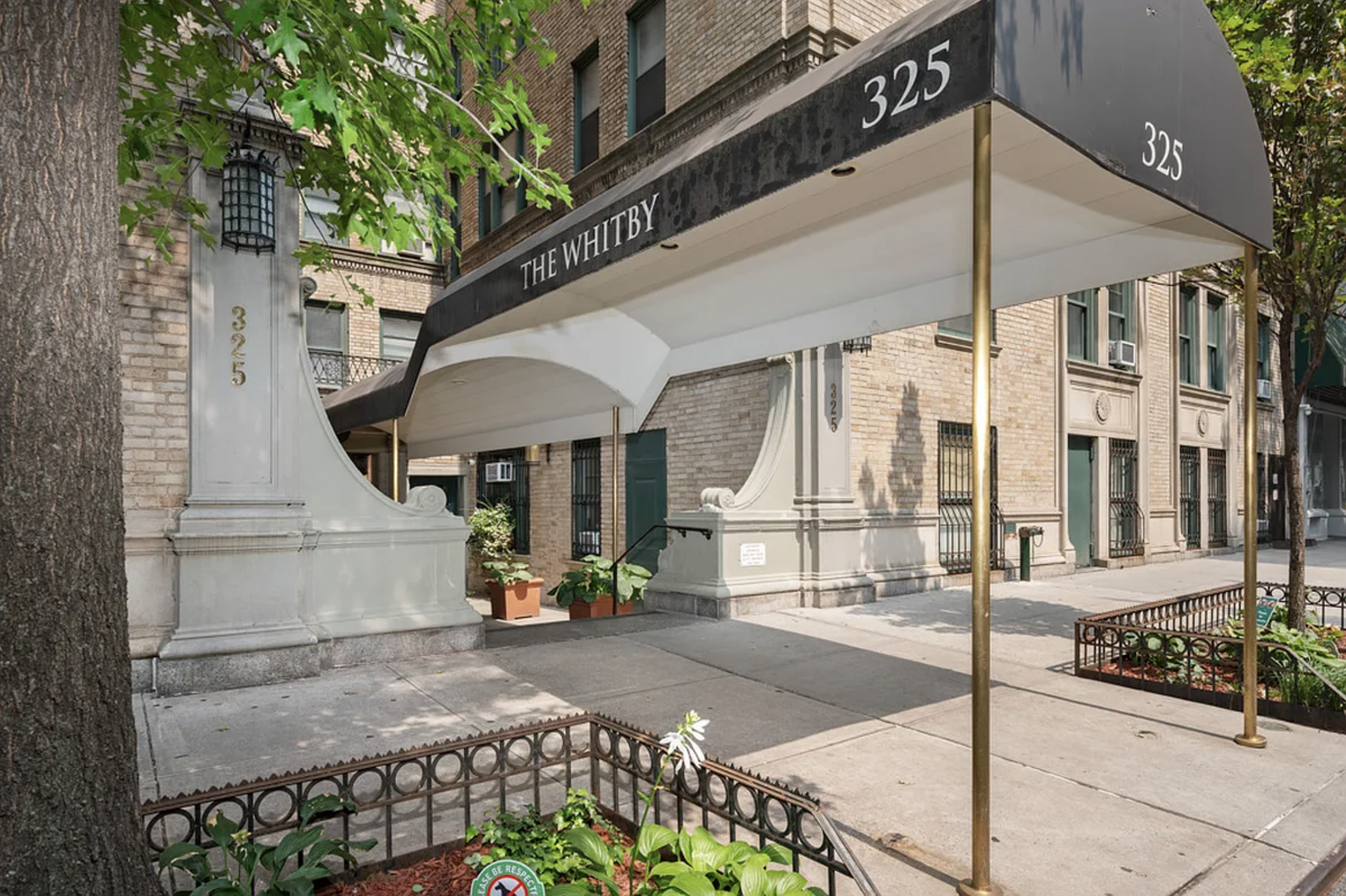 325 West 45th Street 519 Clinton New York NY 10036