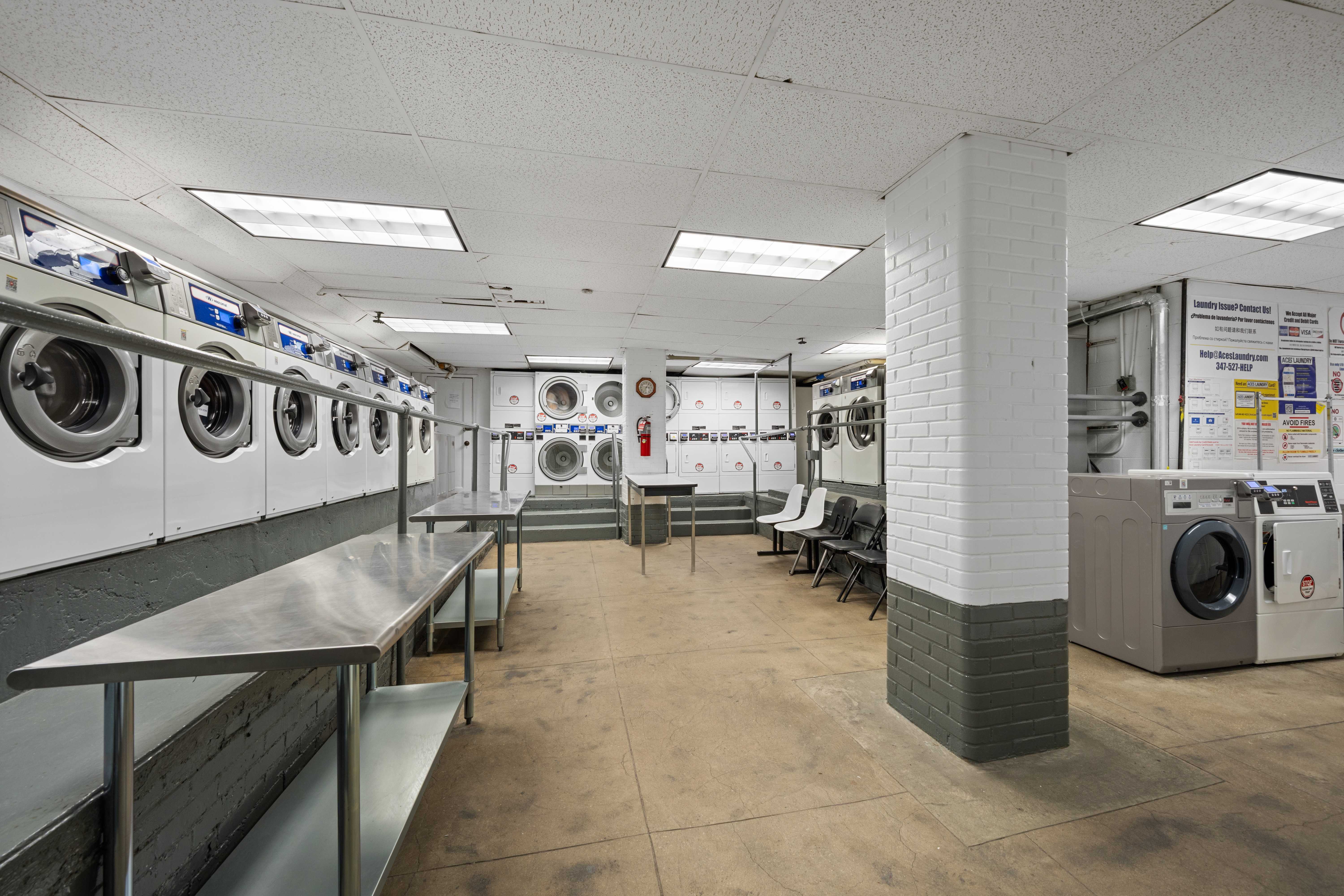 325 West 45th Street 519 Clinton New York NY 10036
