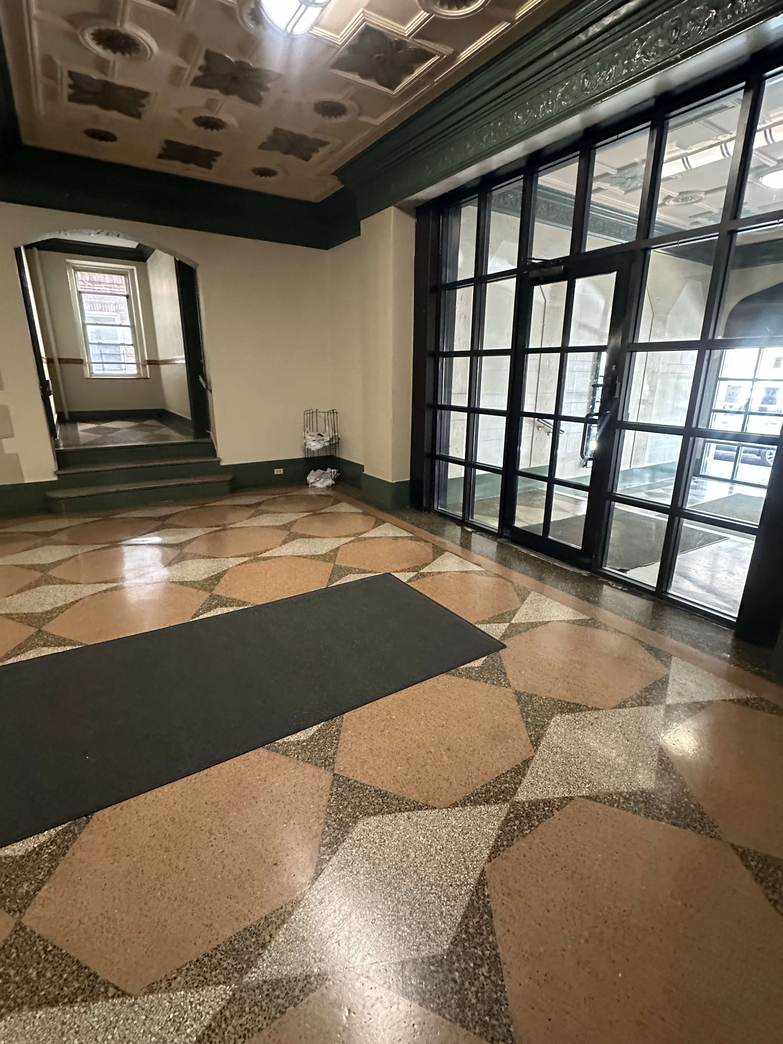 2081 Cruger Avenue 2G Pelham Parkway Bronx NY 10462