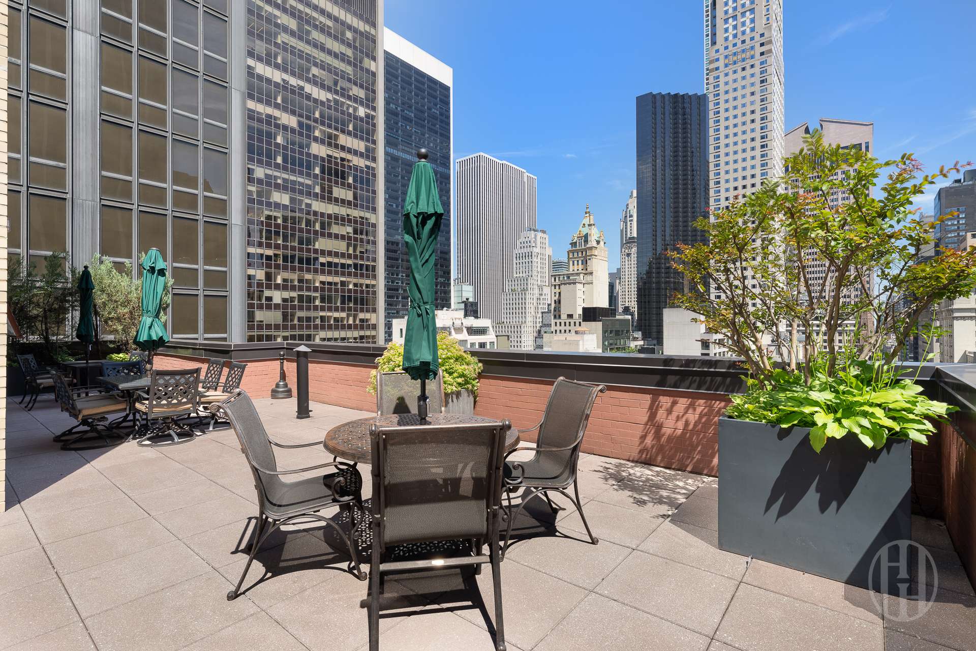 77 West 55th Street 16B Midtown West New York NY 10019