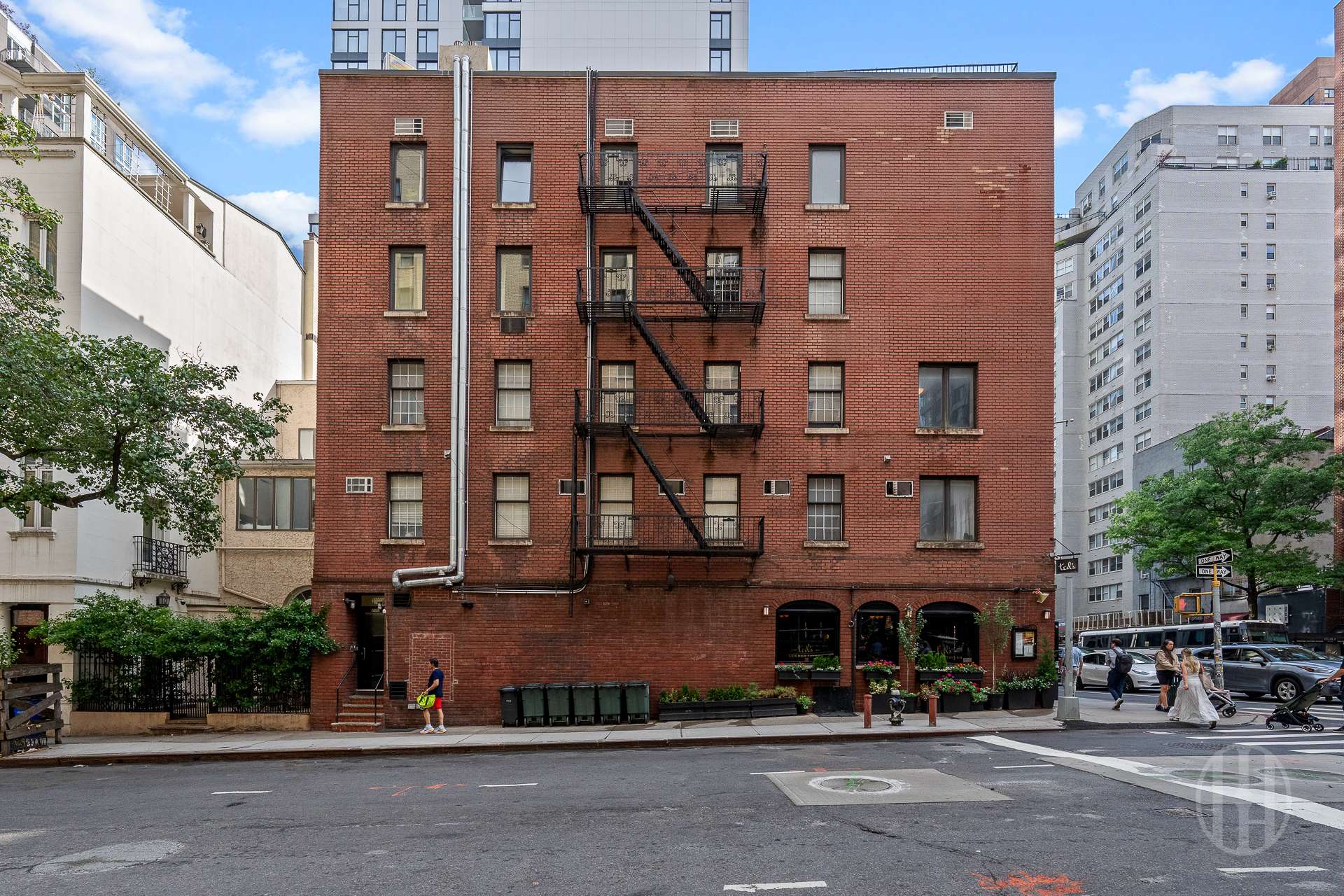 200 East 35th Street Murray Hill New York NY 10016