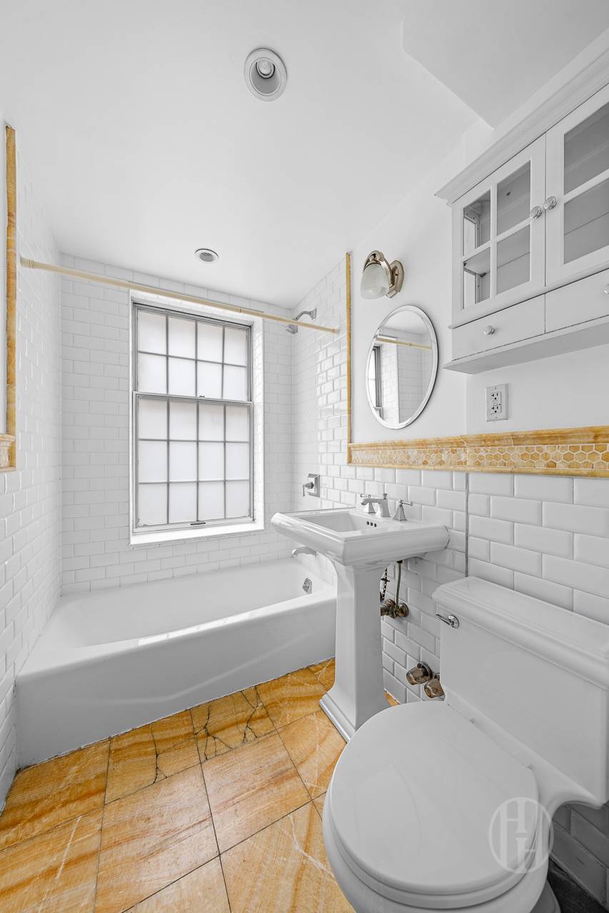 200 East 35th Street Murray Hill New York NY 10016