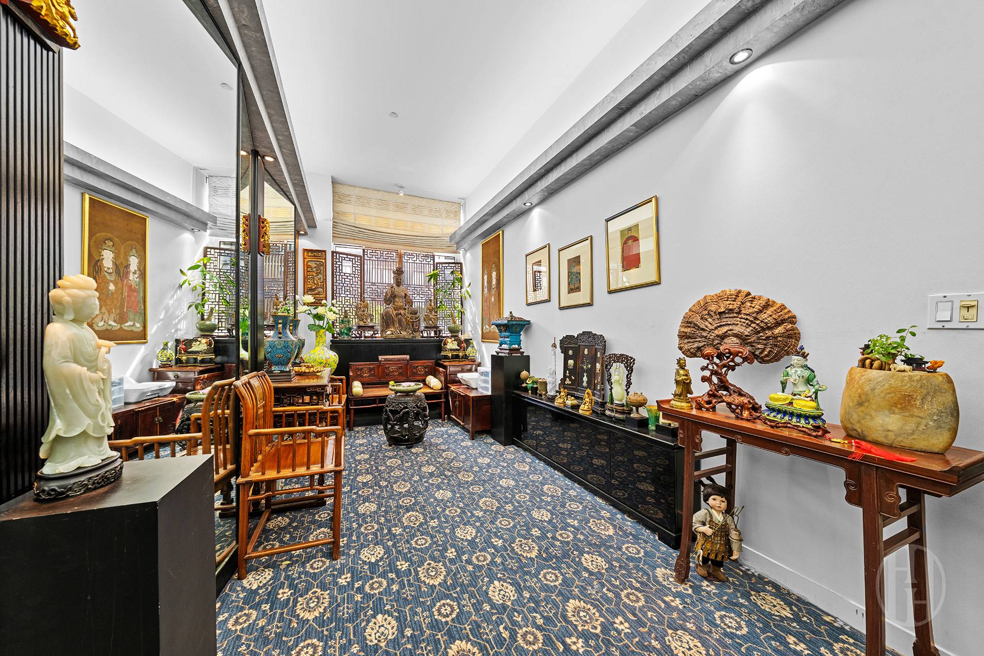 205 East 22nd Street 2L Gramercy Park New York NY 10010