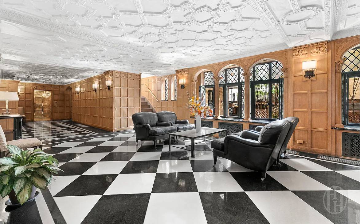 28 East 10th Street Greenwich Village New York NY 10003