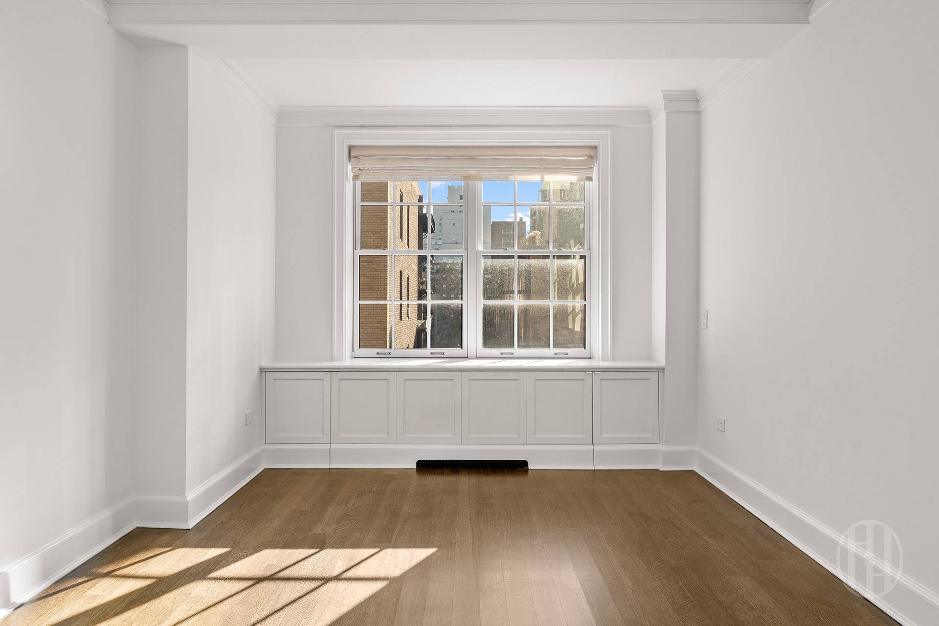 28 East 10th Street Greenwich Village New York NY 10003