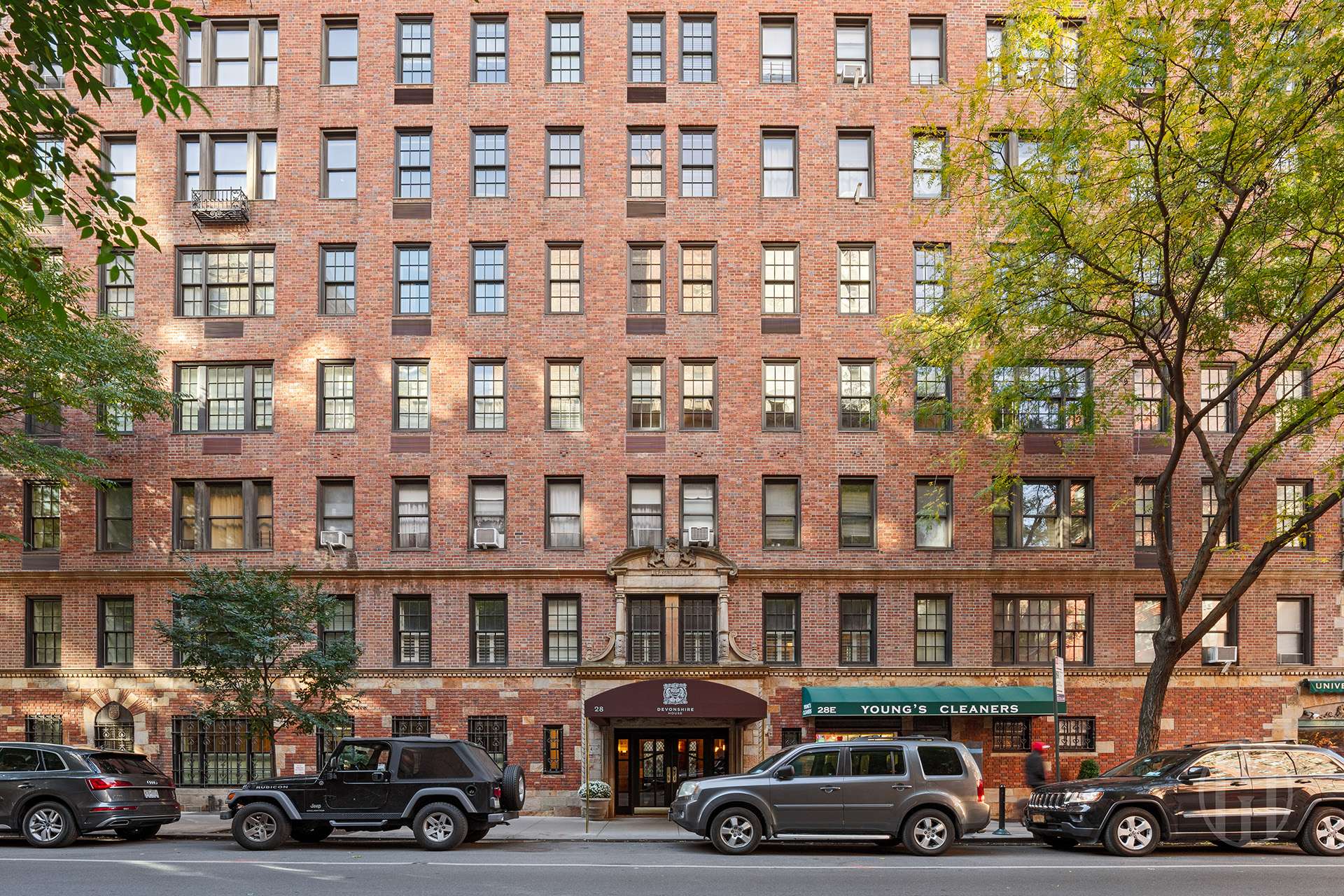 28 East 10th Street Greenwich Village New York NY 10003