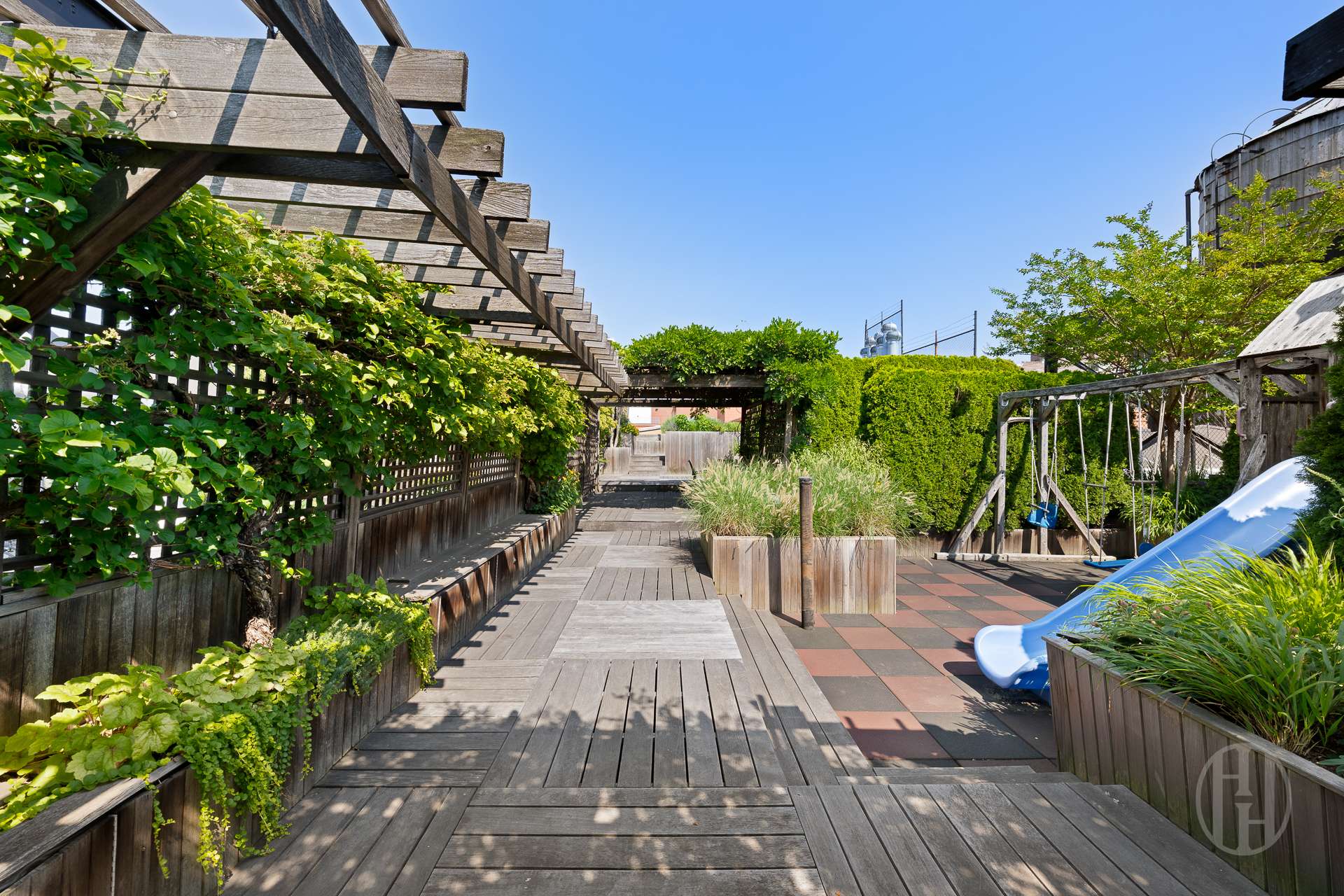 111 Barrow Street 8EF W. Greenwich Village New York NY 10014