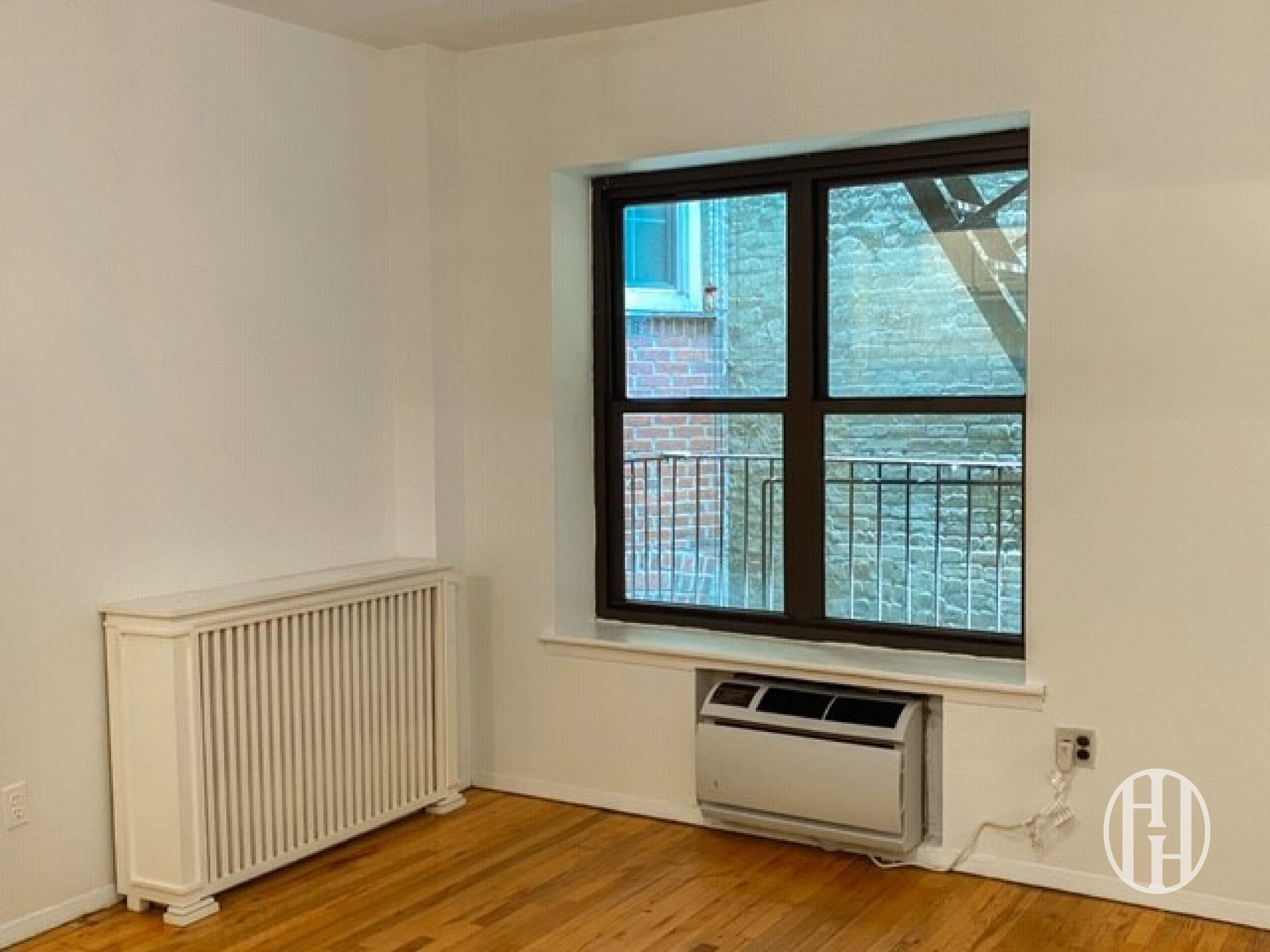 160 East 91st Street 2B Carnegie Hill New York NY 10128