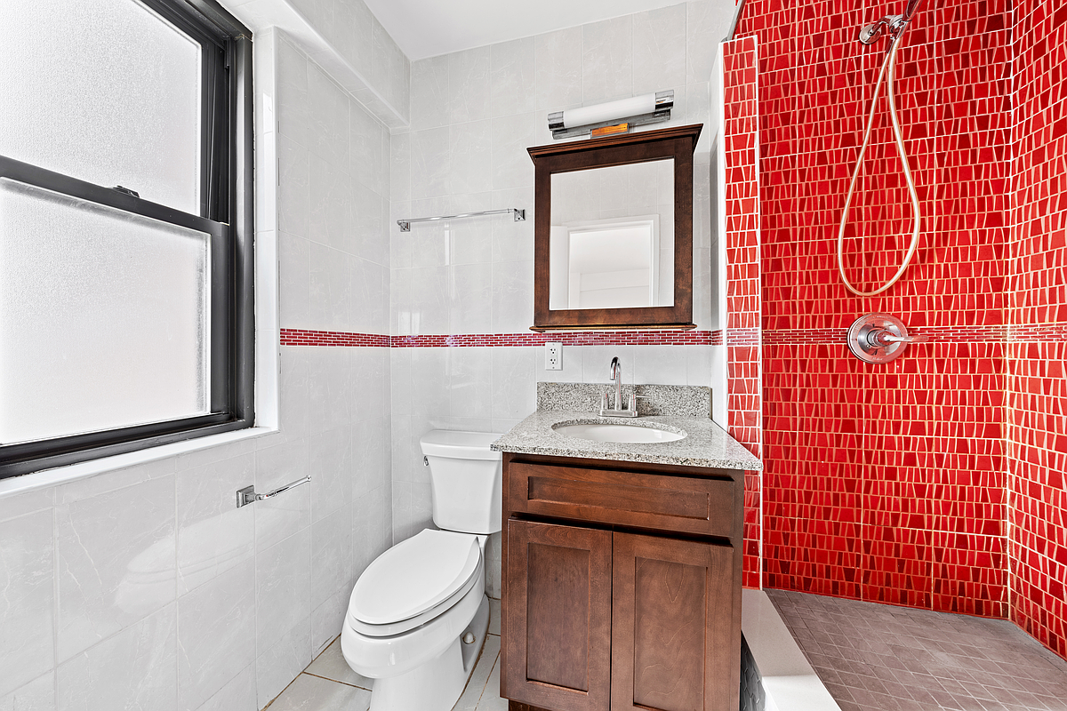 212 East Broadway Lower East Side New York NY 10002