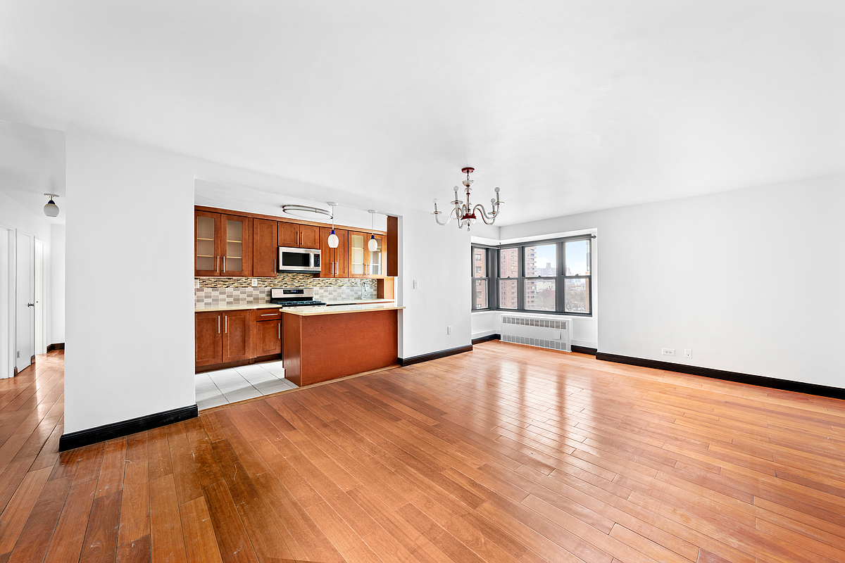 212 East Broadway Lower East Side New York NY 10002