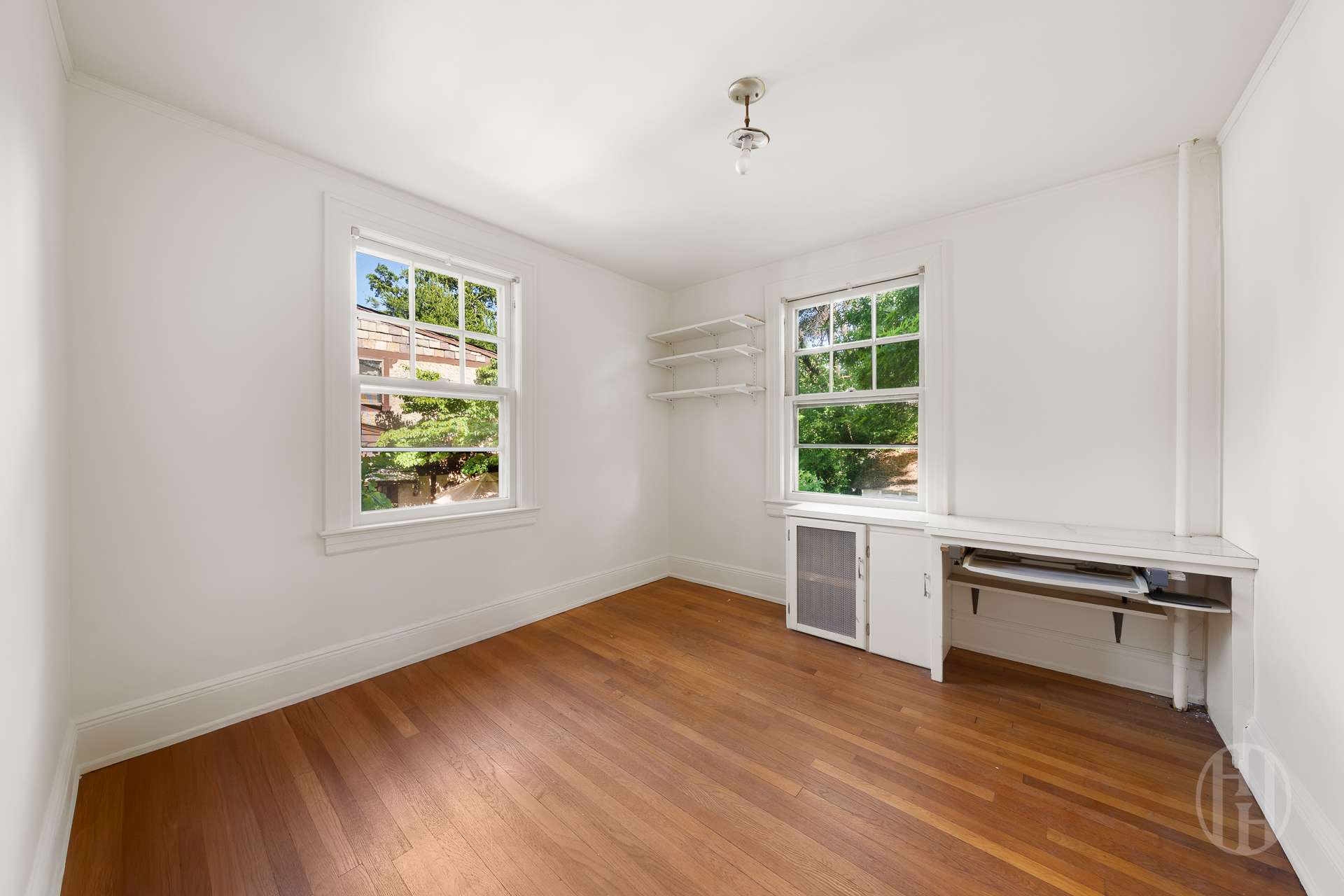12 Carolina Road Douglaston Queens NY 11362