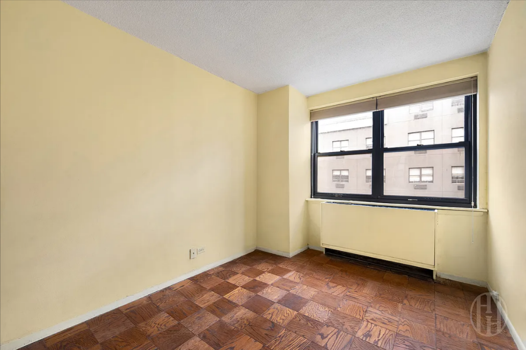200 East 24th Street 1008 Kips Bay New York NY 10010