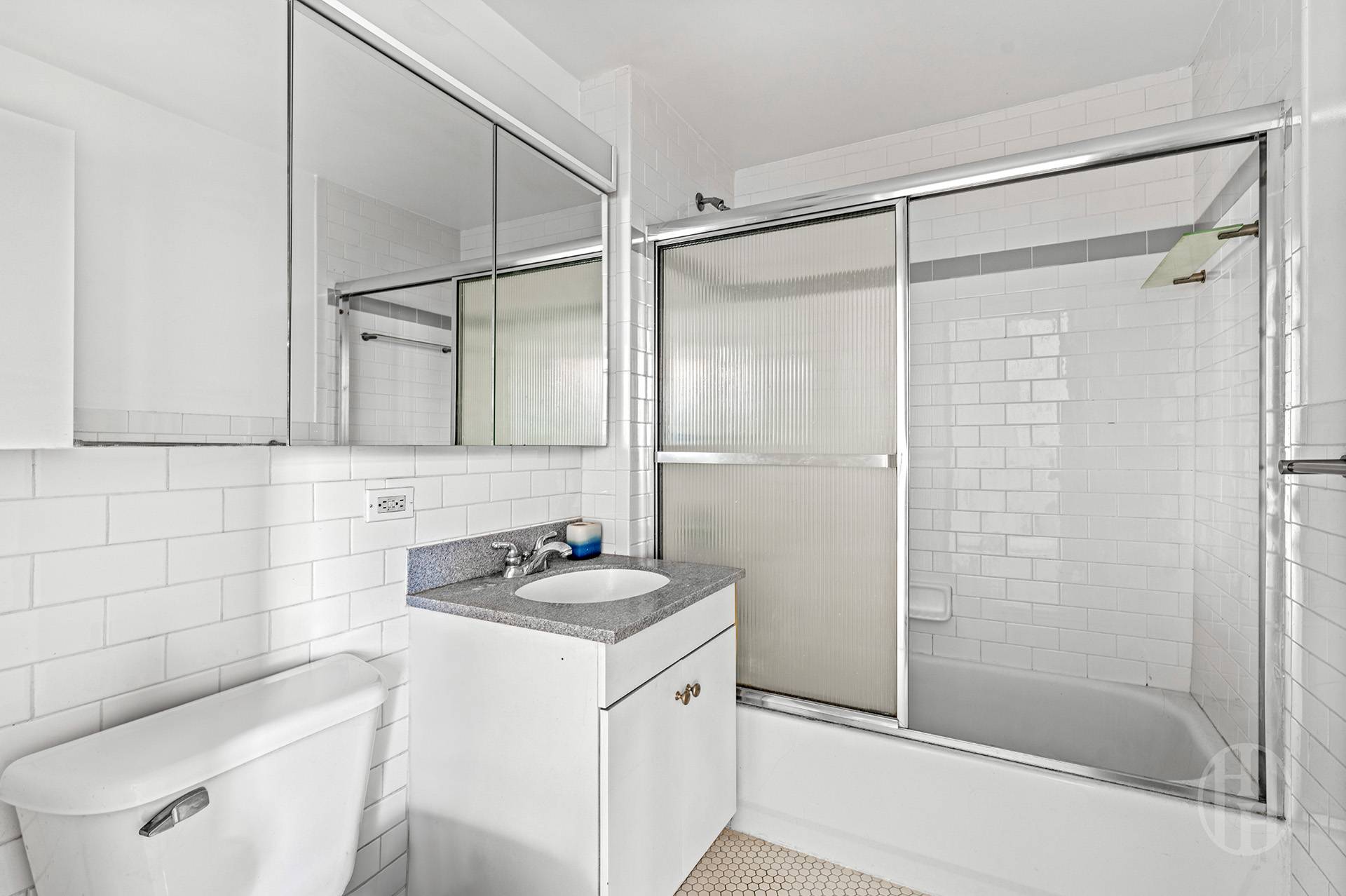 520 West 23rd Street 11D Chelsea New York NY 10011