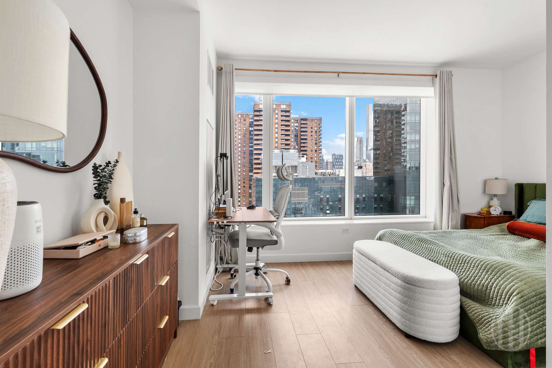 550 Tenth Avenue 2709 Clinton New York NY 10018