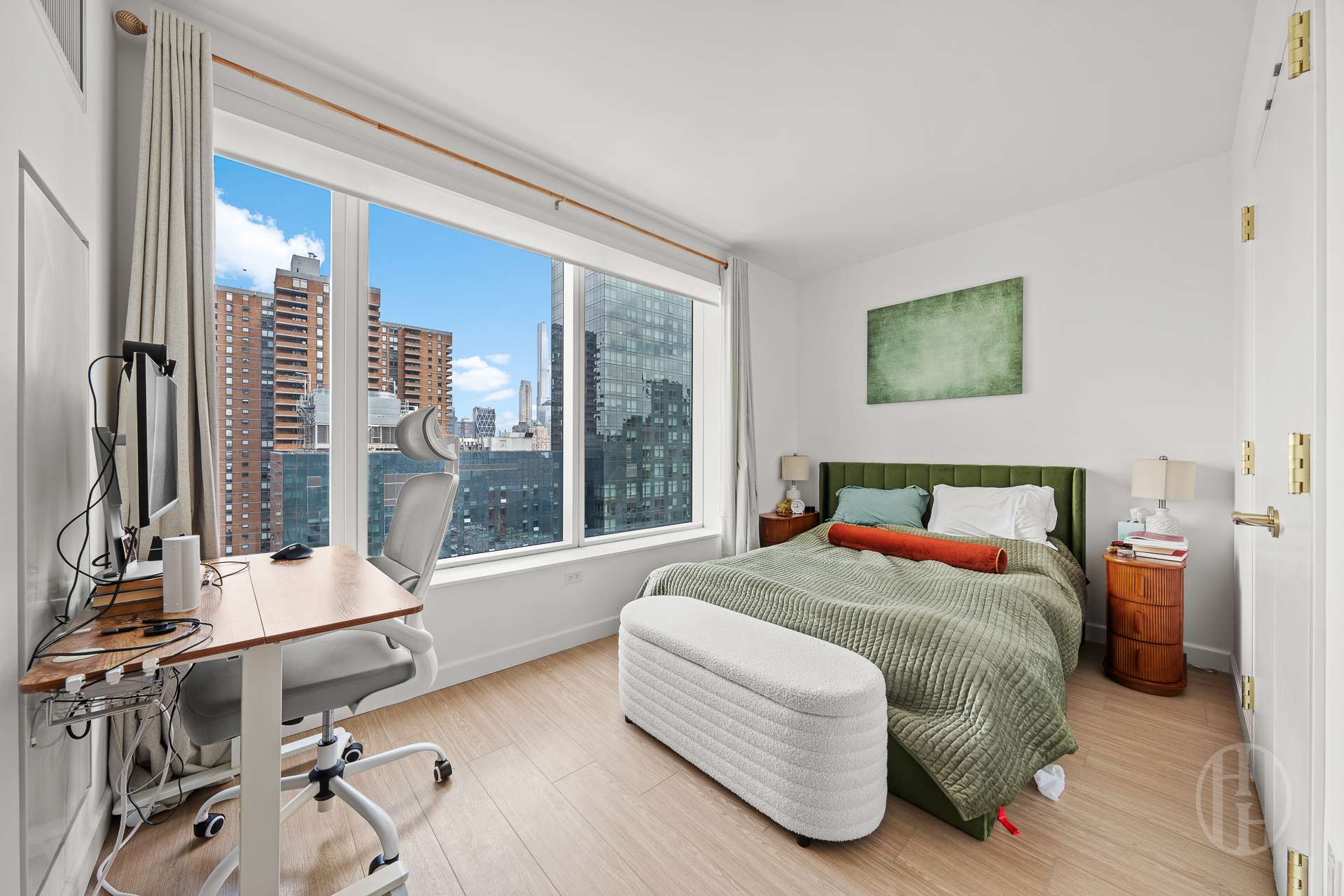 550 Tenth Avenue 2709 Clinton New York NY 10018