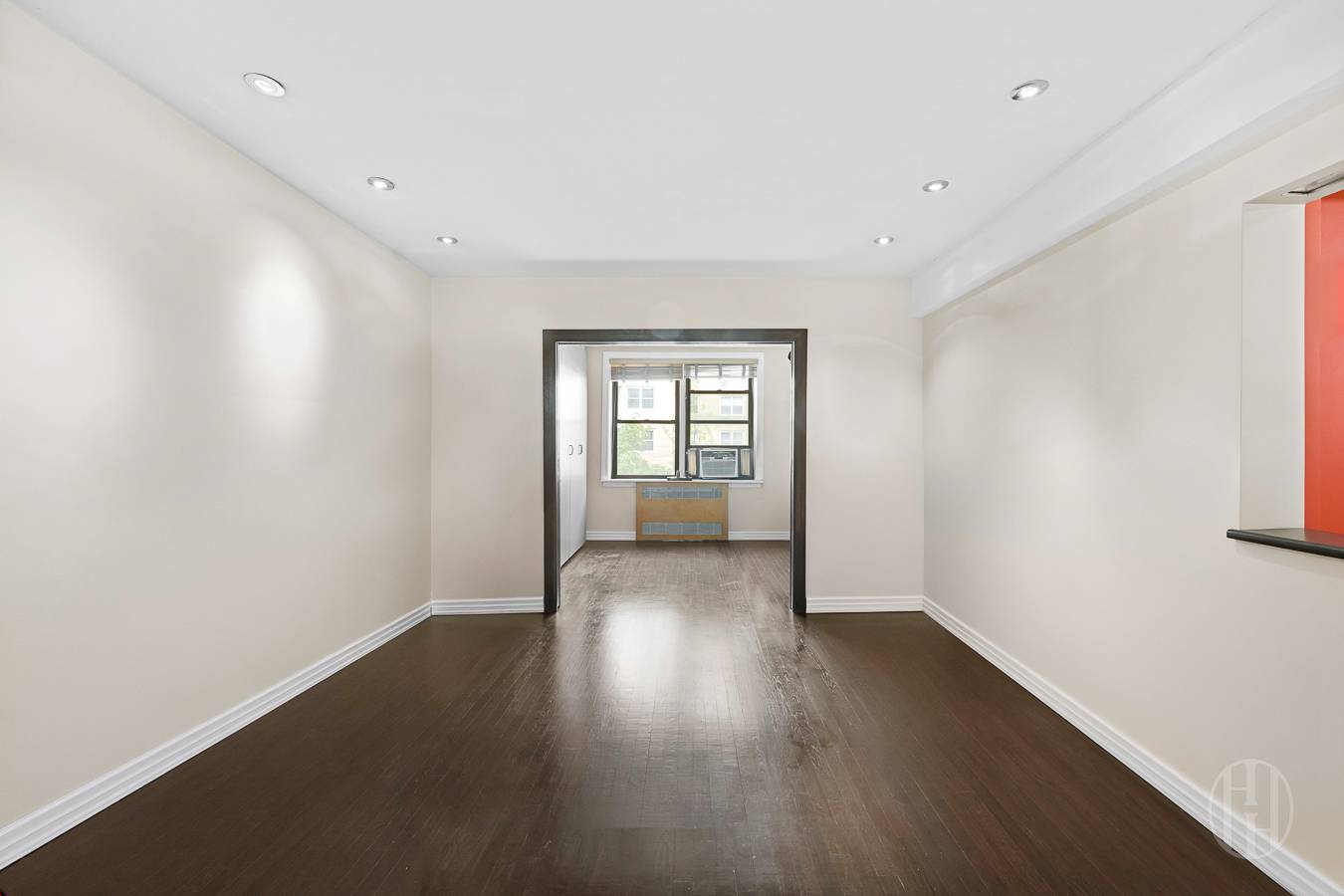 54 East 8th Street Greenwich Village New York NY 10003