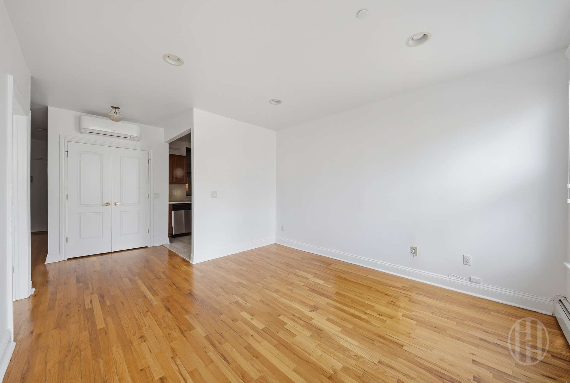 2098 Frederick Douglass Blvd. 4H West Harlem New York NY 10026