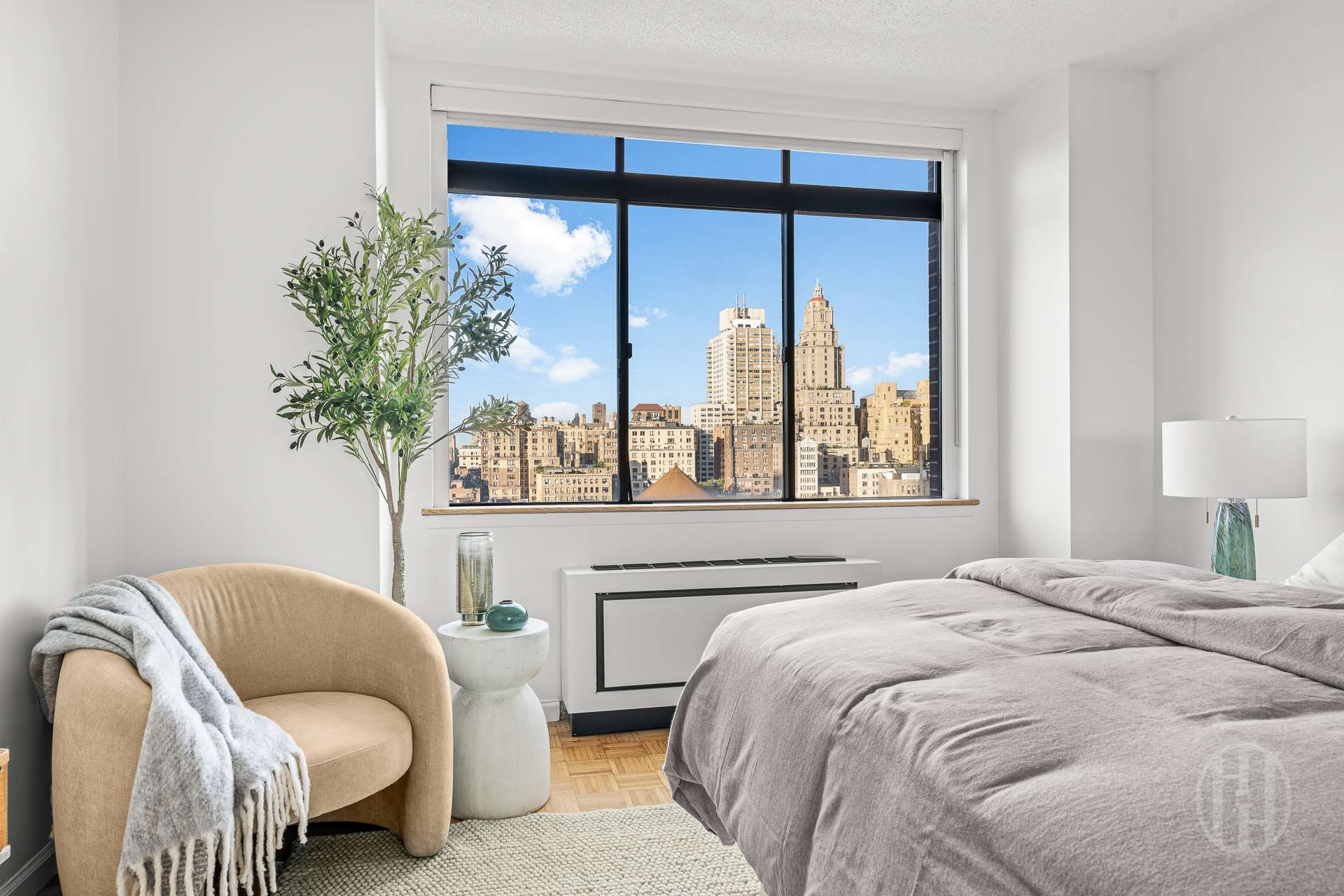 45 West 67th Street 14H Lincoln Square New York NY 10023