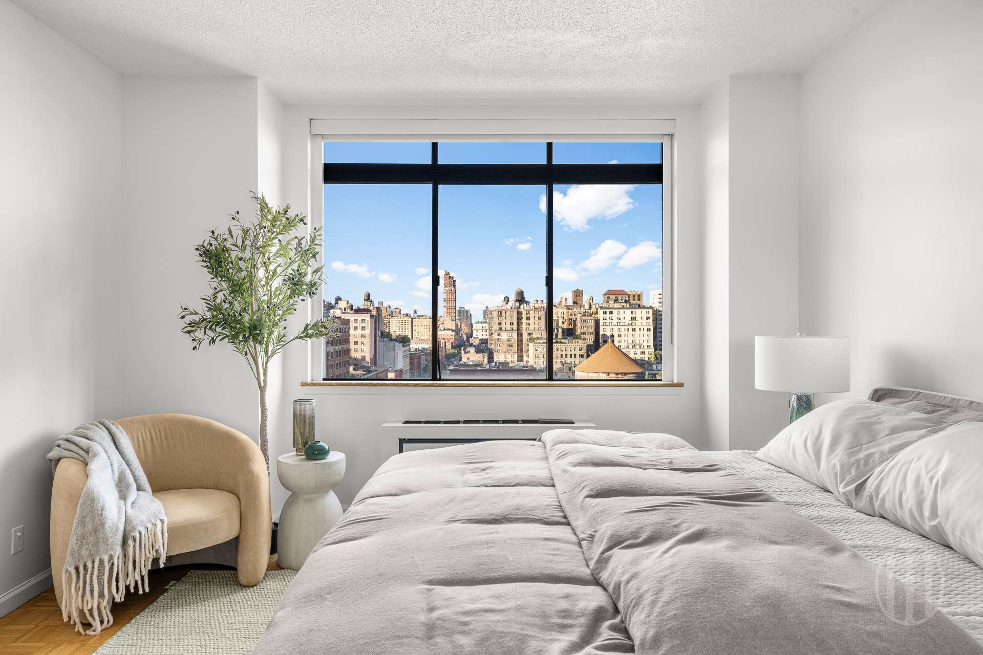 45 West 67th Street 14H Lincoln Square New York NY 10023