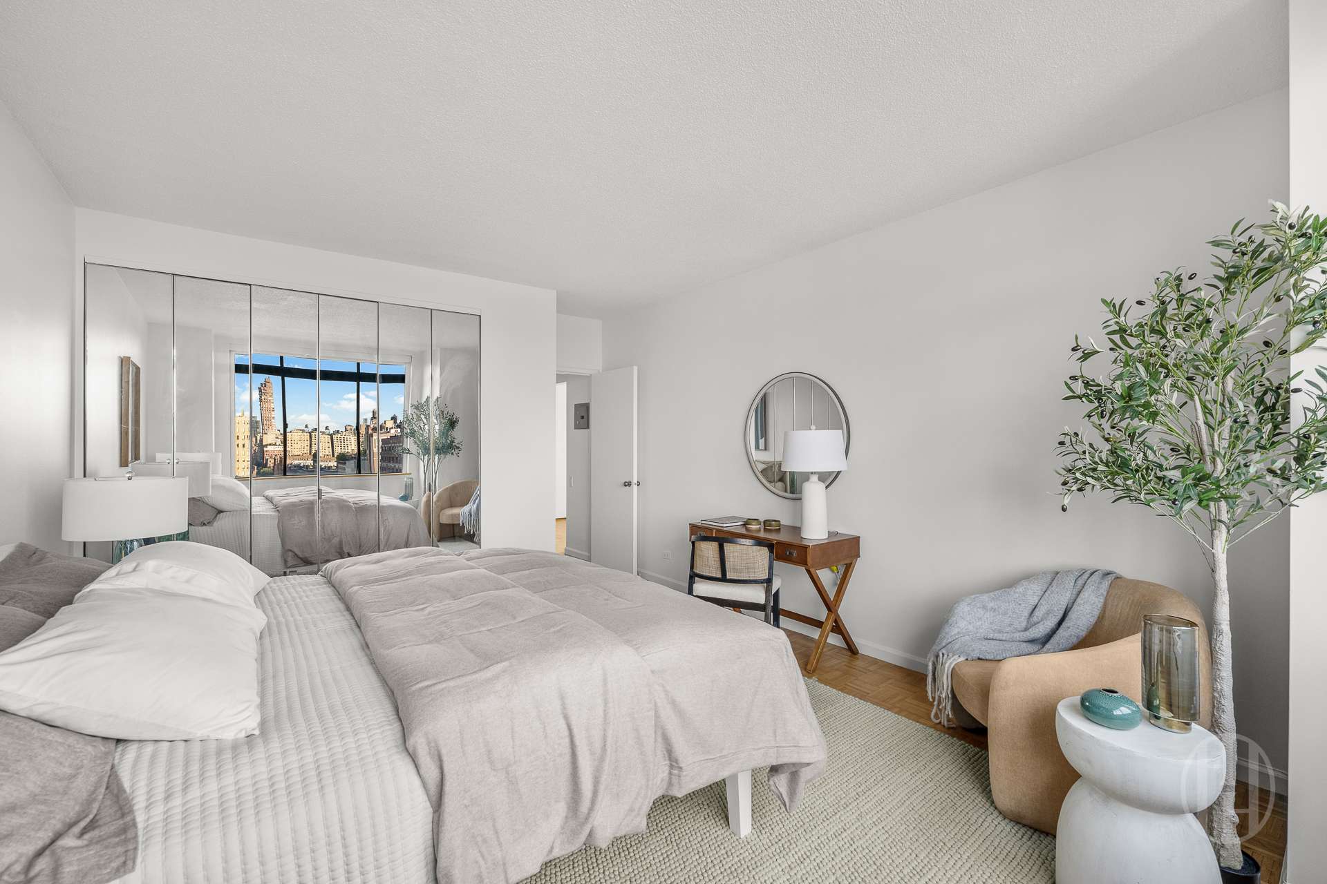 45 West 67th Street 14H Lincoln Square New York NY 10023