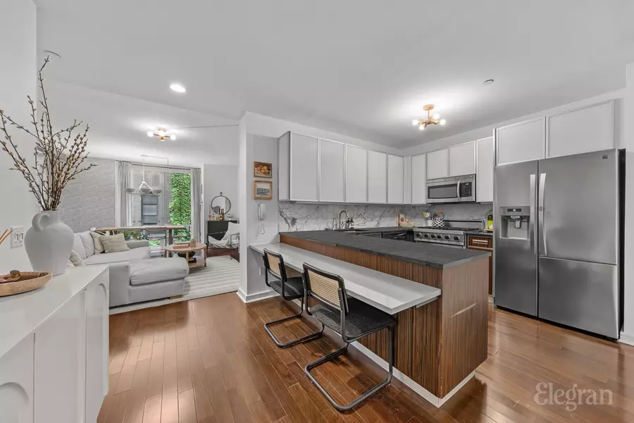 130 W 19th St #4F, New York, NY 10011