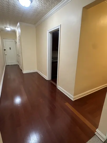 2081 Cruger Ave #2G, Bronx, NY 10462