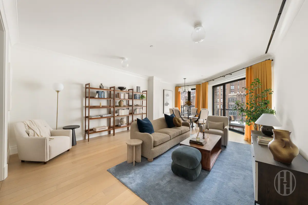 164 W 74th St #PHA, New York, NY 10023