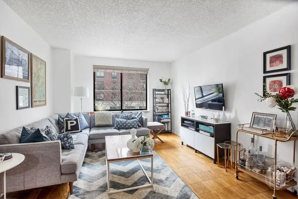 280 Rector Pl #3J, New York, NY 10280
