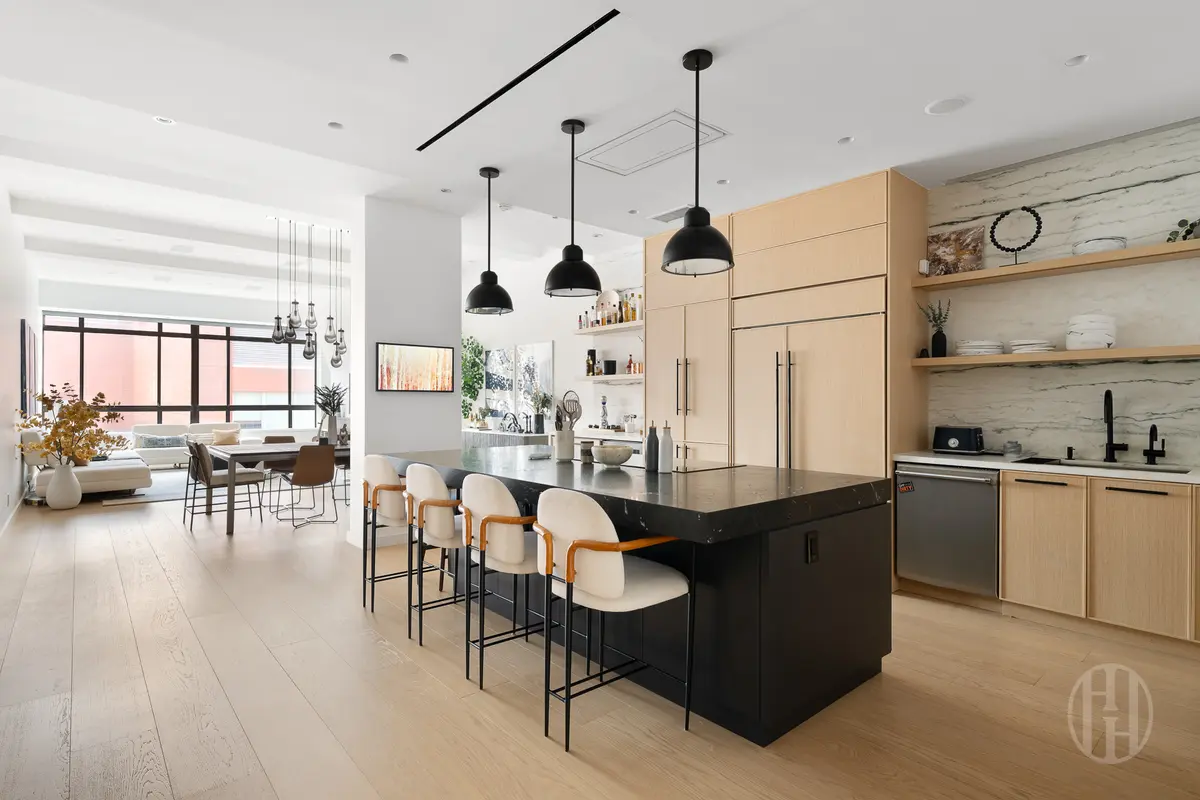 111 Barrow St #8EF, New York, NY 10014