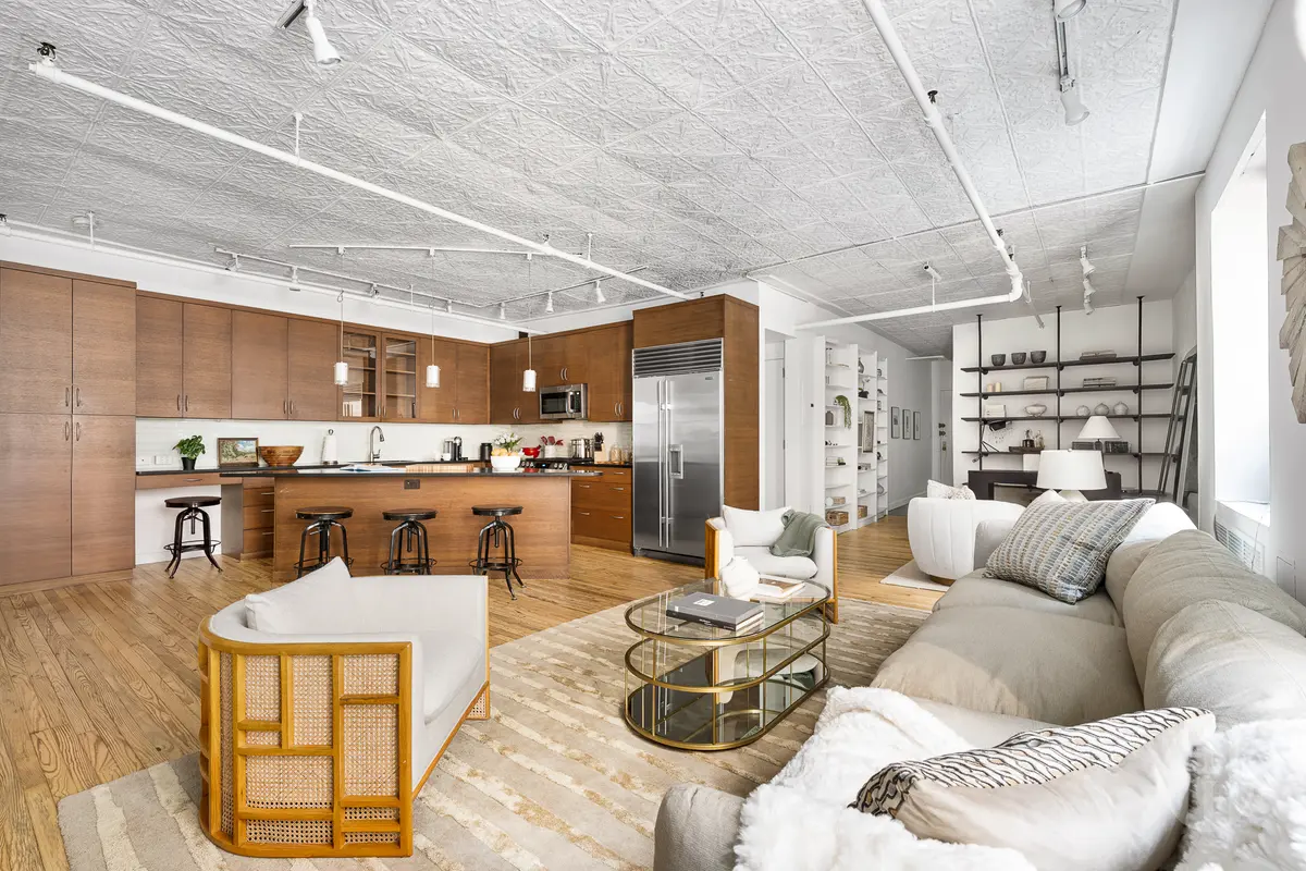 133 W 28th St #3C, New York, NY 10001-6117