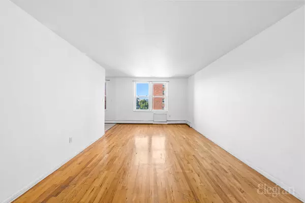 Kew Gardens, NY 11415,84-70 129th St #4G