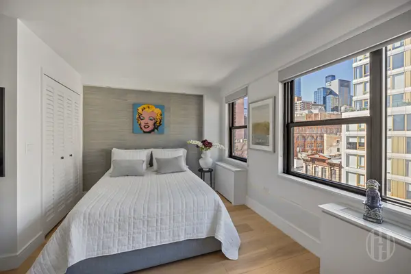 200 E 27th St, New York, NY 10016