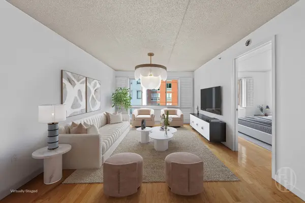 555 W 23rd St #S7M, New York, NY 10011