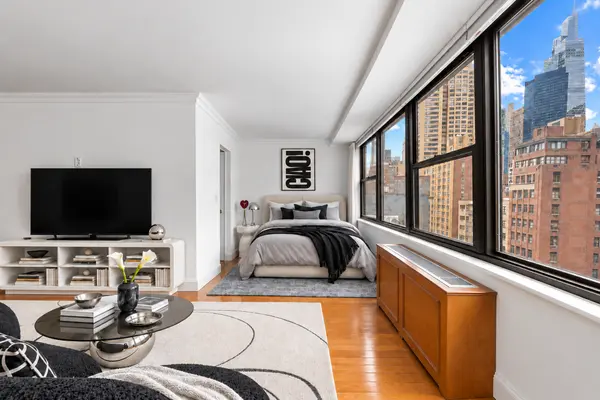 225 E 36th St #9D, New York, NY 10016