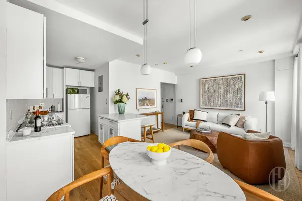 407 E 12th St #4FNE, New York, NY 10009-1309