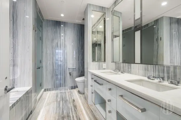 200 E 95th St #5C, New York, NY 10128