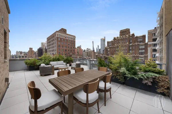 164 W 74th St #PHA, New York, NY 10023