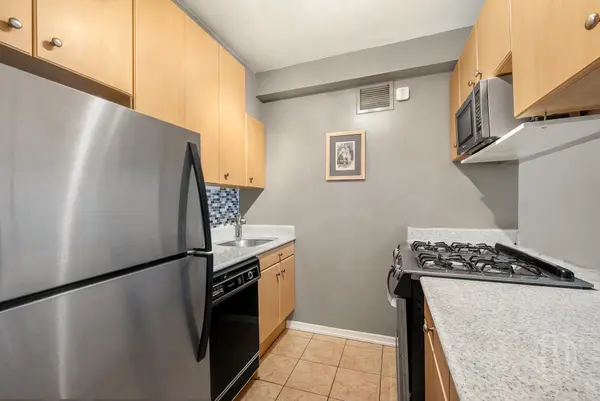 280 Rector Pl #8A, New York, NY 10280