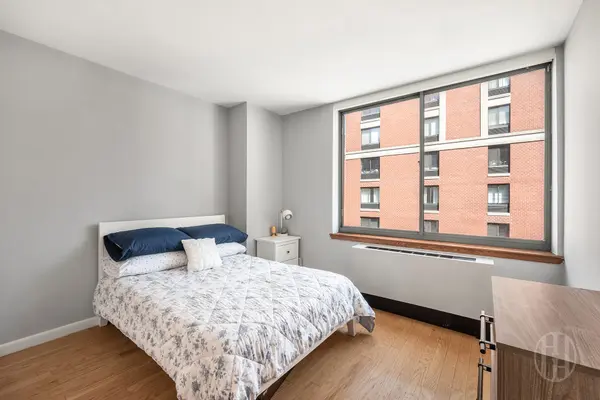 21 S End Ave #631, New York, NY 10280