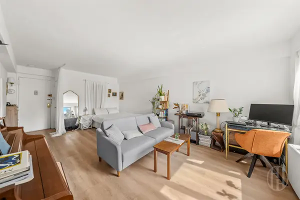 175 W 13th St #11H, New York, NY 10011