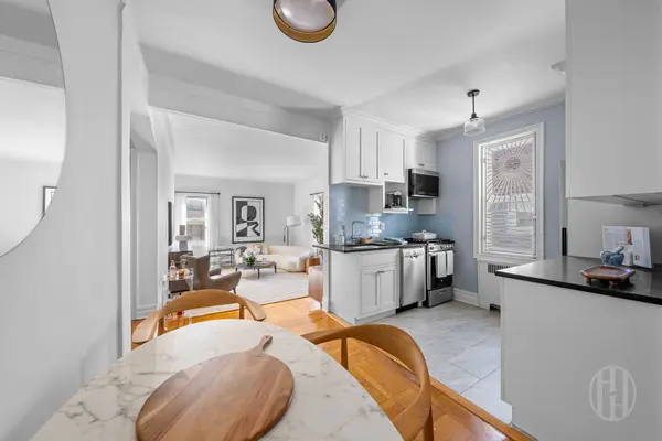 55 Eastern Pkwy #6G, Brooklyn, NY 11238
