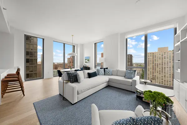 360 E 89th St #22A, New York, NY 10128-5417