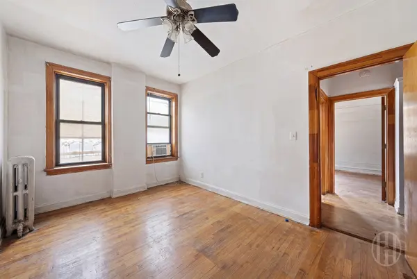 2440 Amsterdam Ave #5C, New York, NY 10033