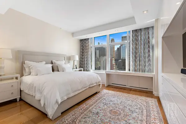 310 E 53rd St #24C, New York, NY 10022