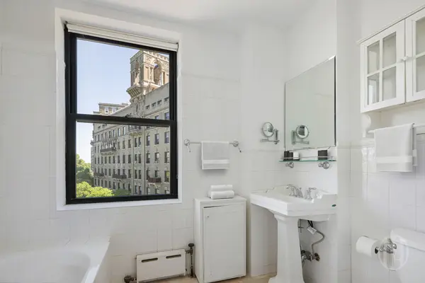 375 Riverside Dr #6B, New York, NY 10025
