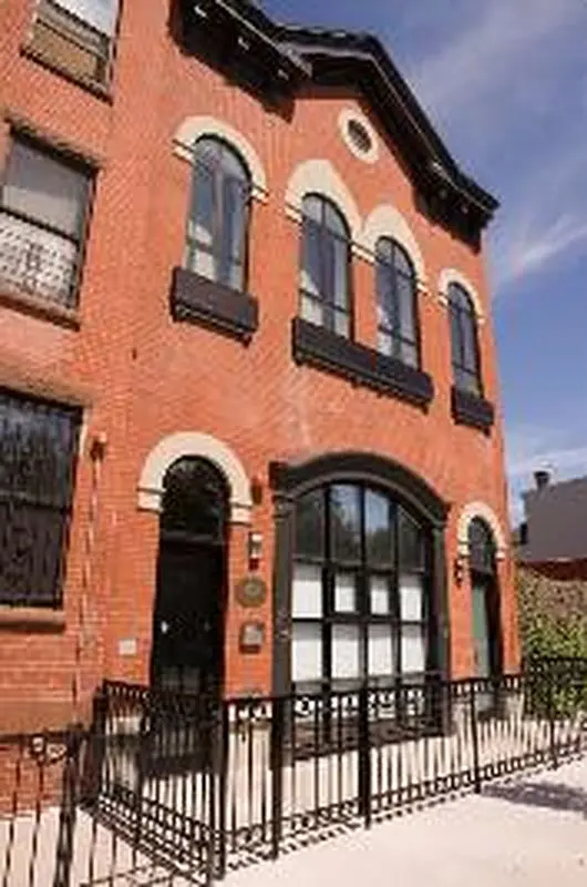 735 Dean St #3B, Brooklyn, NY 11238