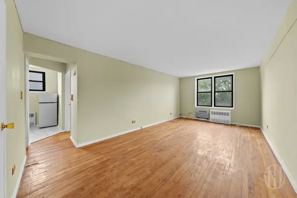 50-21 39th Pl #3B, Sunnyside, NY 11104