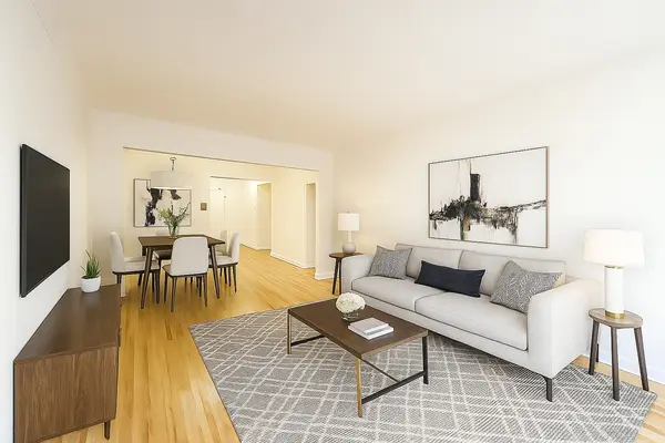 915 E 17th St #302, Brooklyn, NY 11230-3750