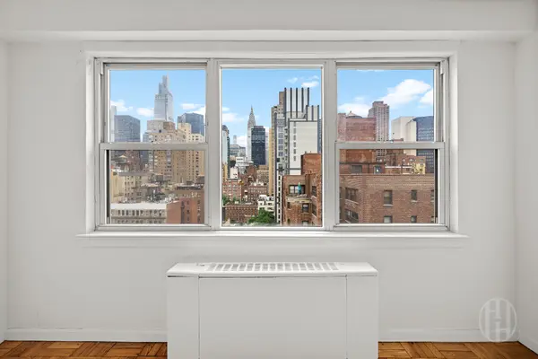 155 E 34th St #17C, New York, NY 10016